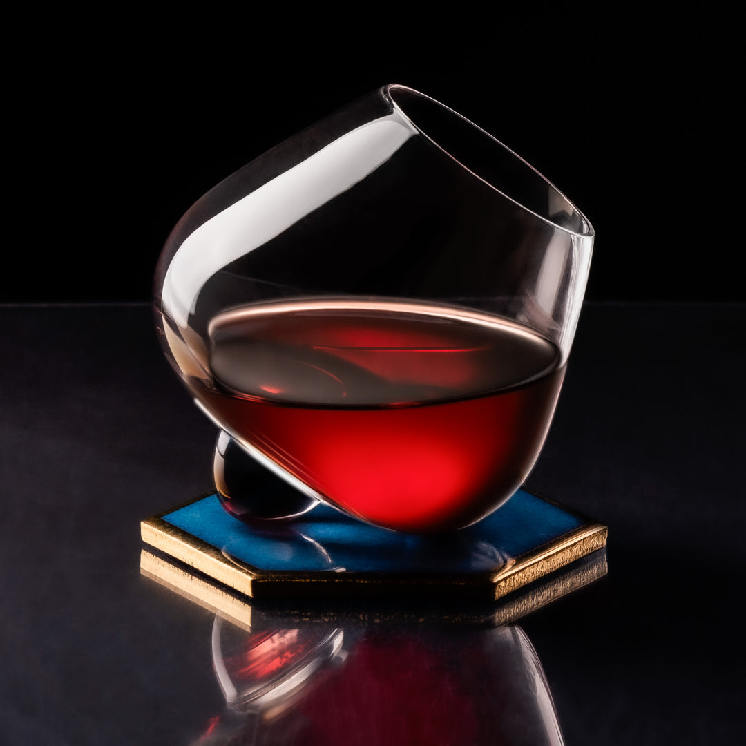 Bicchieri Aequilibrium N°2 da Vino Rosso di , Calici Artigianali in Cristallo Soffiato a Mano, Rotante Senza Stelo